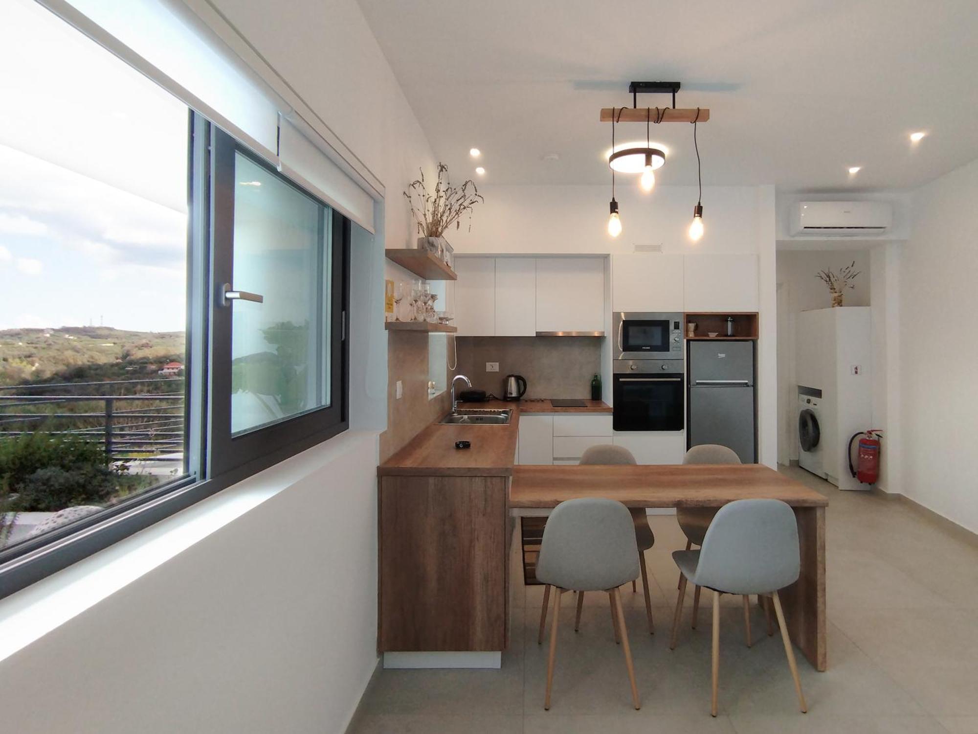 Silver Cozy Getaway - 3 Pearls Pool Retreat Apartment *