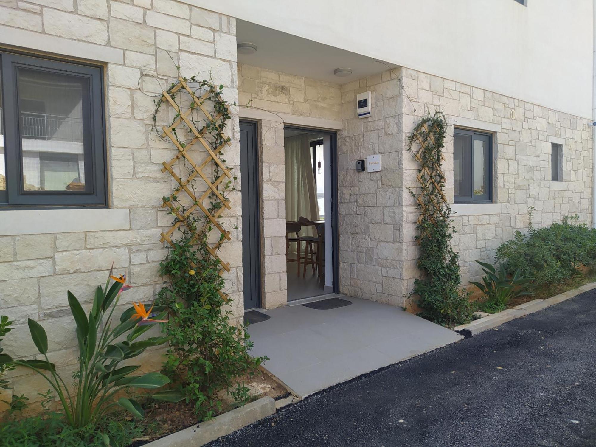 Silver Cozy Getaway - 3 Pearls Pool Retreat דירה