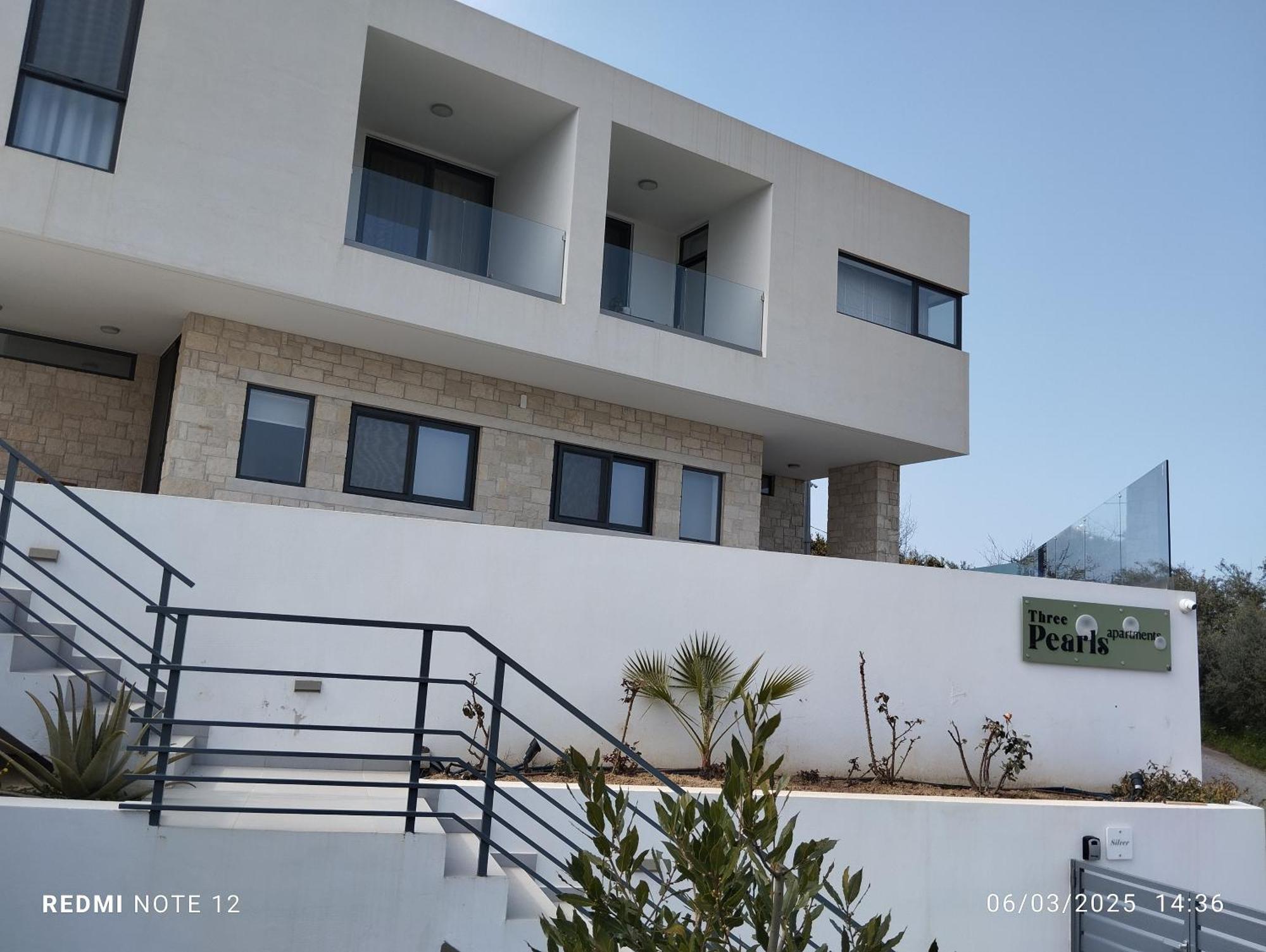 Silver Cozy Getaway - 3 Pearls Pool Retreat Апартаменты